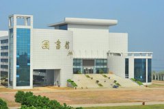 武昌理工學院校園圖書館